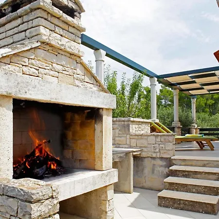 Anka Holiday home Vela Luka